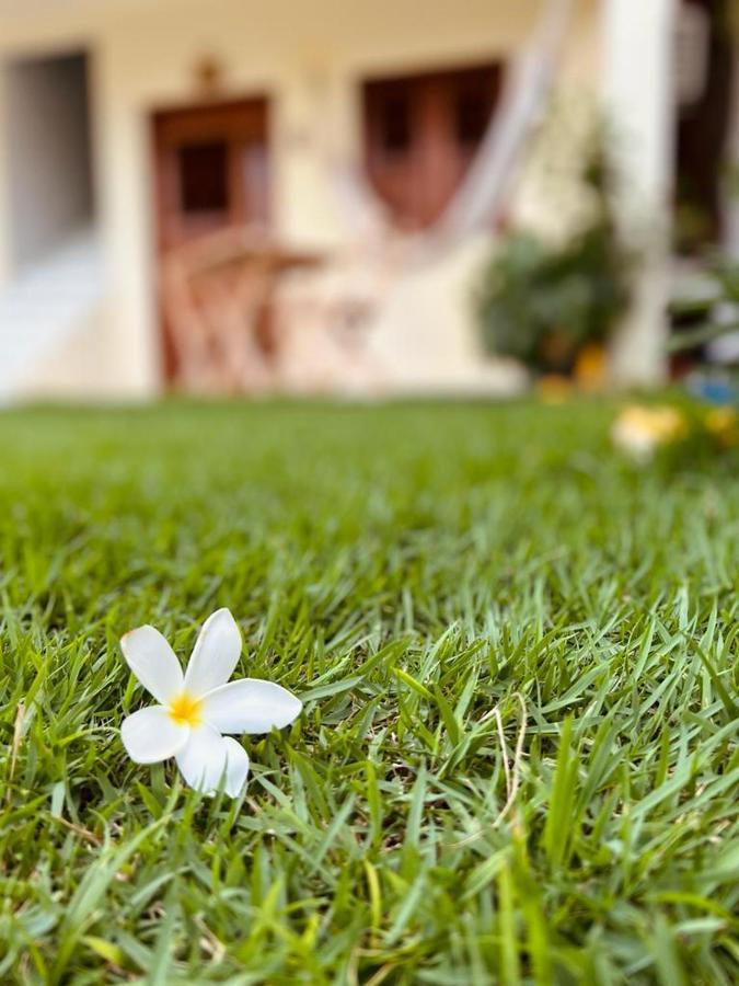 Suite Das Flores Em Guajiru 特赖里 外观 照片